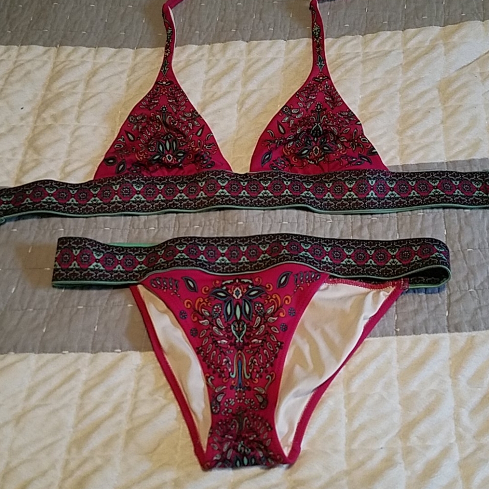Size small VS bikini